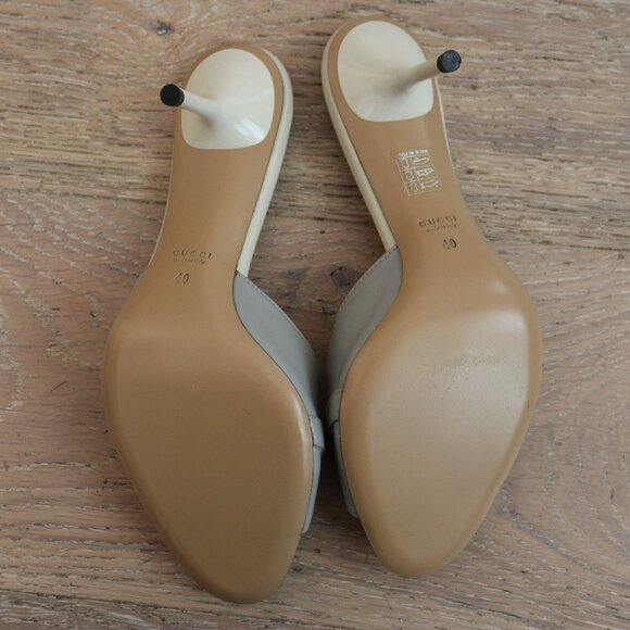 Gucci Heels - Beige/Tan - Silver Buckle - Size 10/40 - Picture 2 of 5